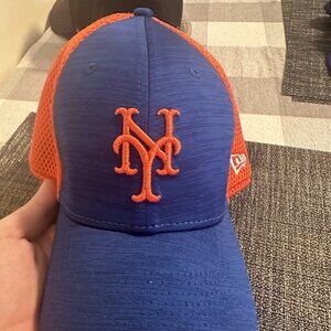 Mets 39THIRTY large/extra large fitted mesh trucker cap